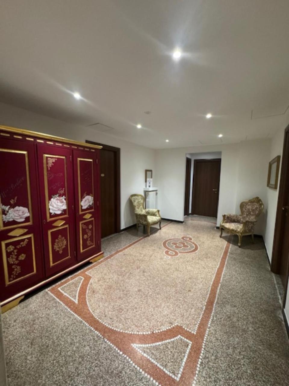 Hotel Ristorante Milton Varazze Extérieur photo