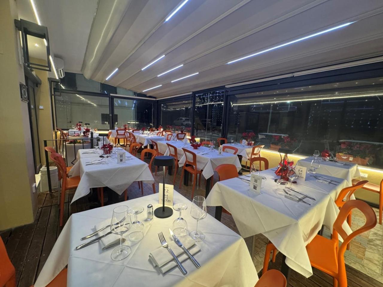 Hotel Ristorante Milton Varazze Extérieur photo