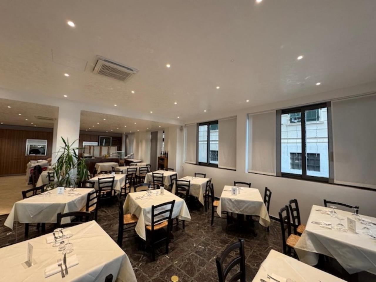 Hotel Ristorante Milton Varazze Extérieur photo